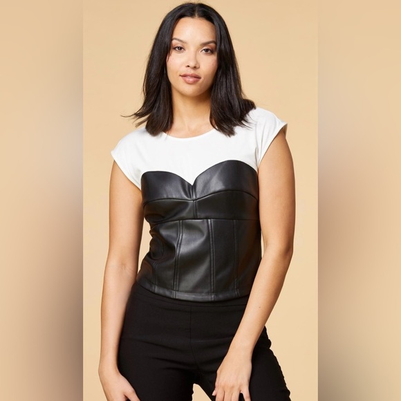 Tops - 🖤🖤🖤BOGOHO 🖤🖤🖤Corset Style Top